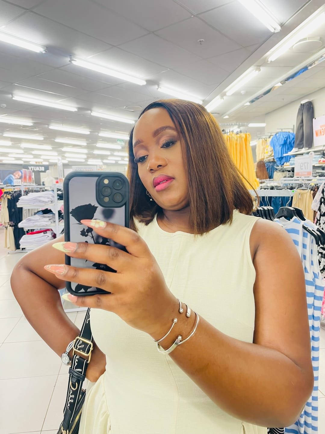 Customer photo review of The Retha Vietnamese SDD Bob Ombré