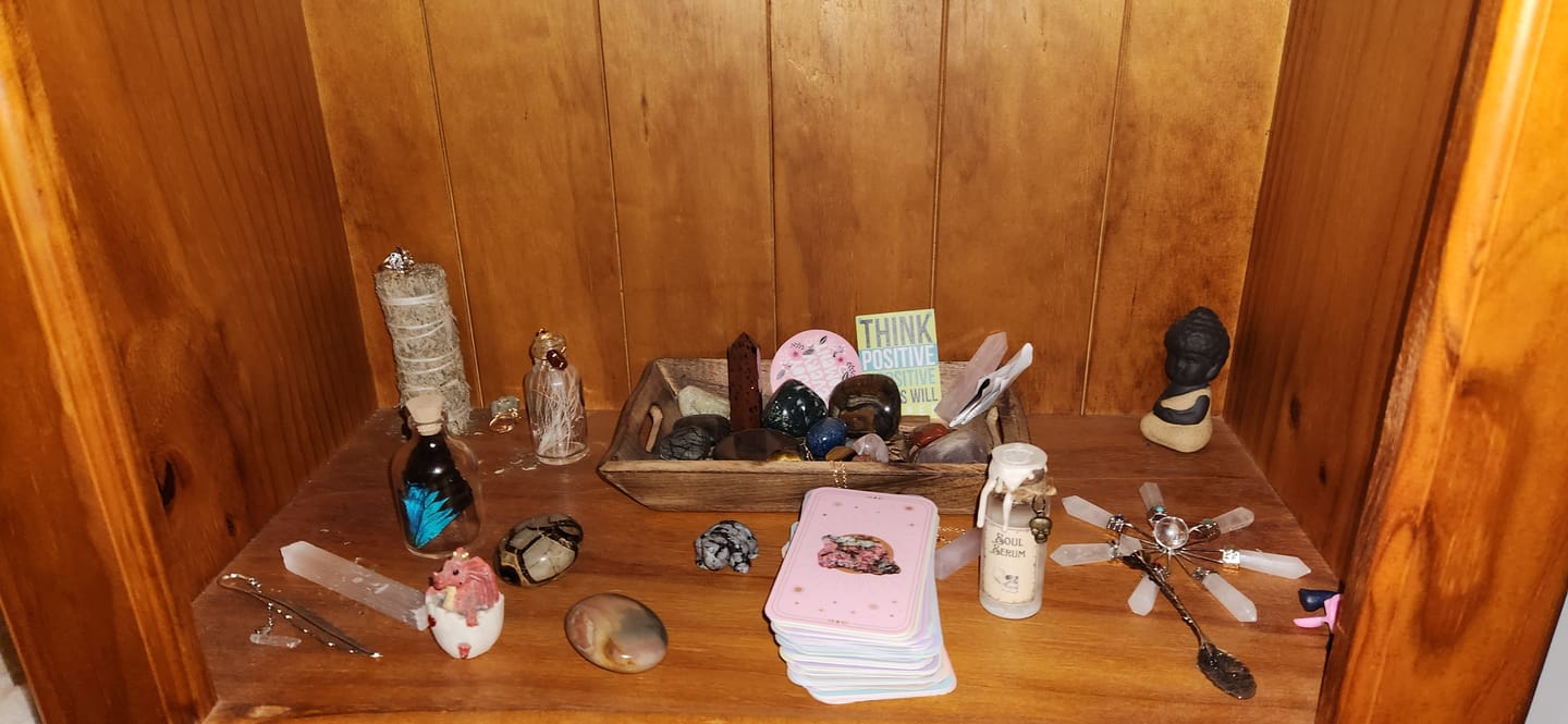 Customer photo review of The Crystal Wisdom Card Deck: Volume 2 (New Edition)