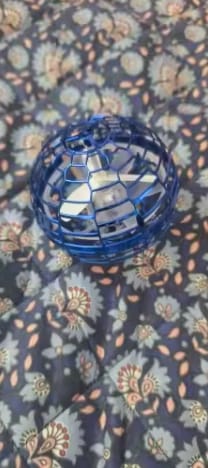Customer photo review of Schwebender Spielball Kinder | Interaktives Bewegungsspielzeug