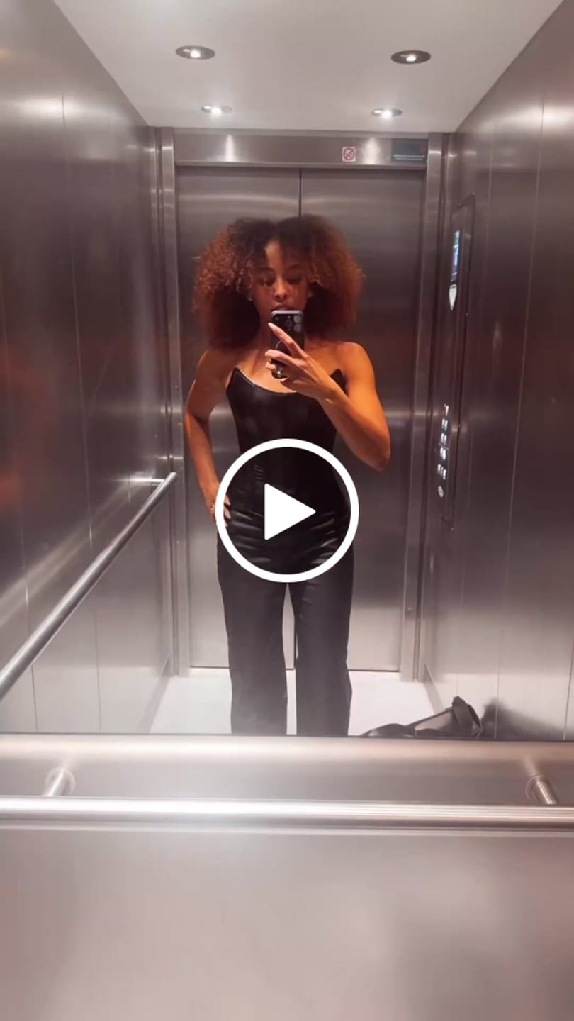 Customer video review of Rogue Corset