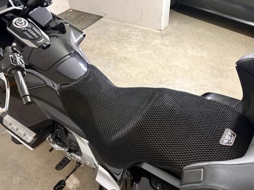 Customer photo review of Wind Rider Seat Cover