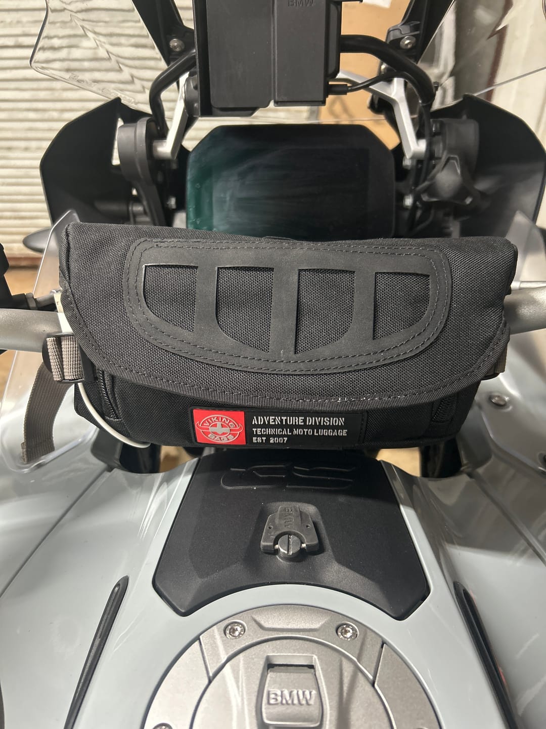 Customer photo review of 1L - Explorer Handlebar Bag For Adventure Touring Motorcycle
