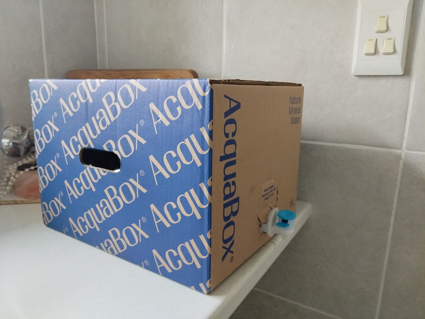 Customer photo review of AcquaBox 15L - Still Mineral Water (on tap Bag-in-Box)