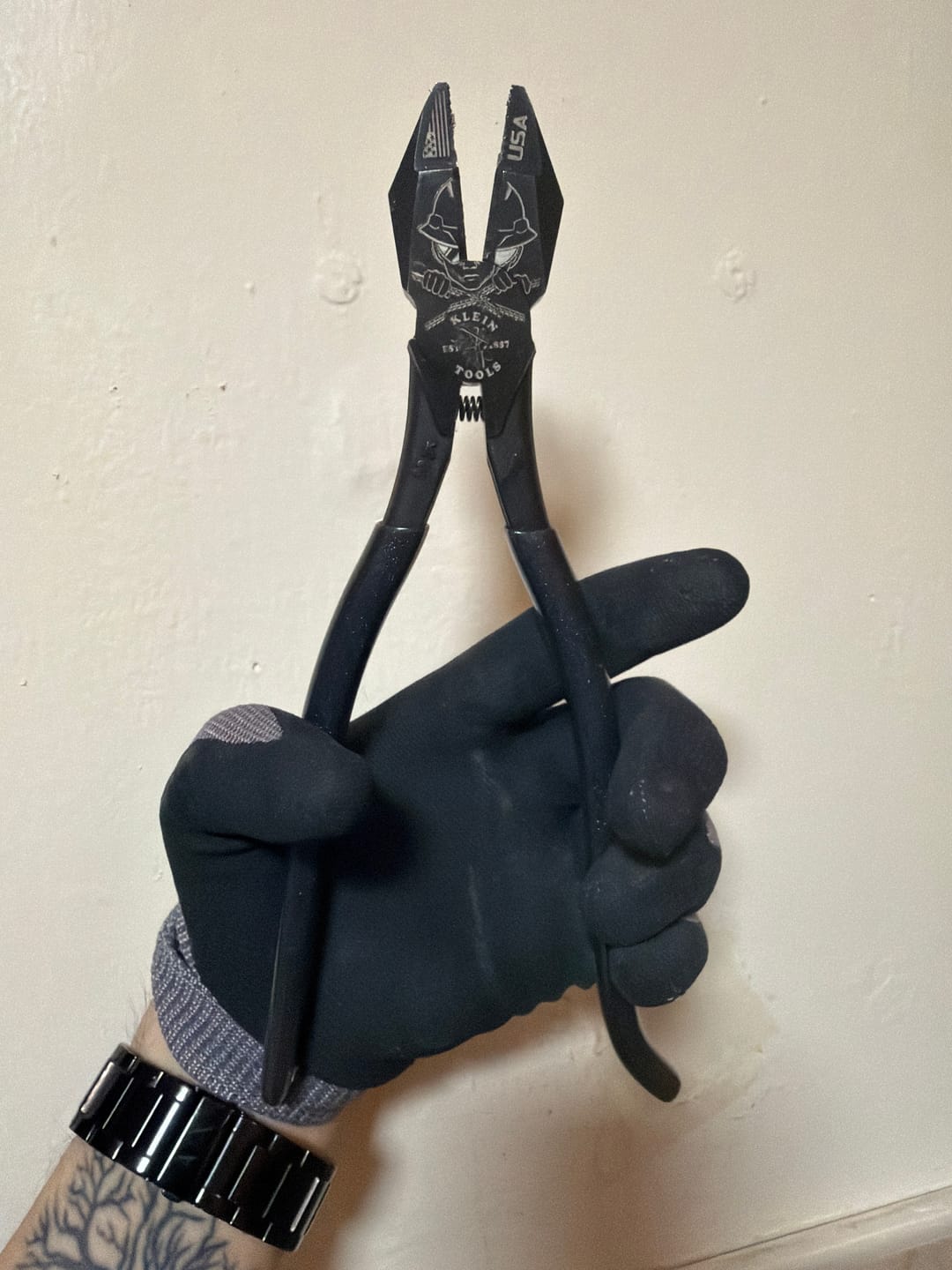 Customer photo review of Klein Tools D20007CST1 Limited Edition Ironworker Pliers, 9"
