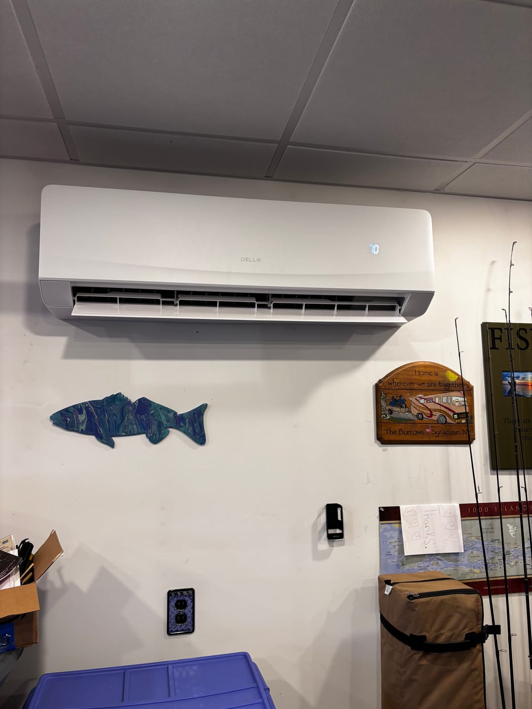 Customer photo review of DELLA Serena Series 18000 BTU 22 SEER2 Mini-Split Heat Pump AC - Up to 1000 Sq.Ft.