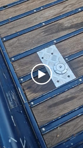 Customer video review of 82mm Locking Fuel Cap Assembly Satin ***Vented***