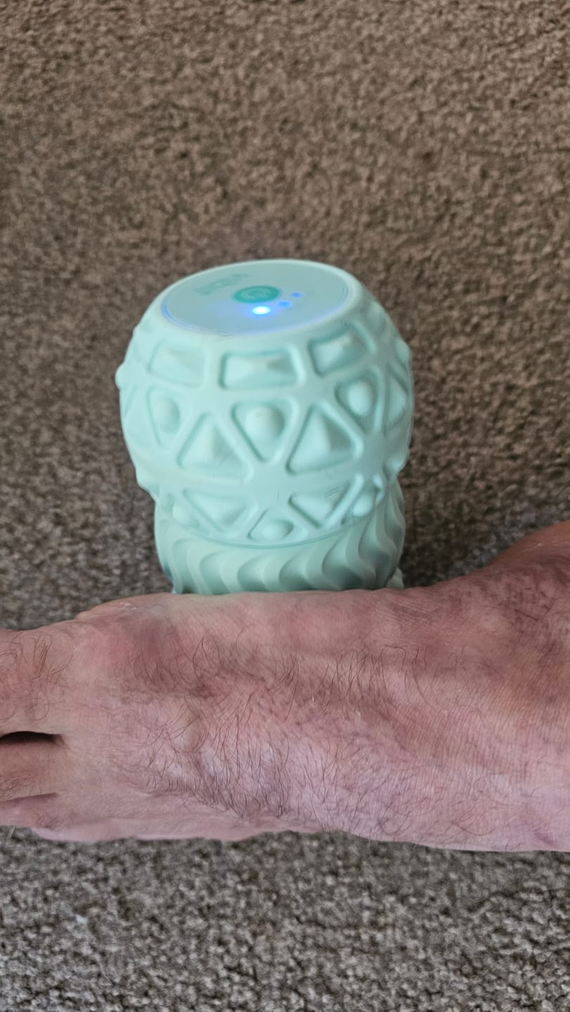 Customer photo review of Portable Vibrating Massage Roller - Vibit ROLL