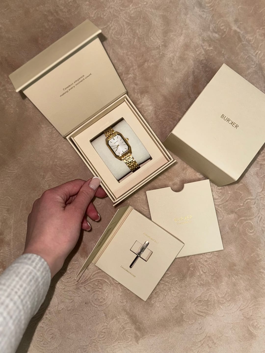 Customer photo review of Isabell Gold