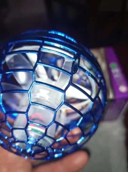 Customer photo review of Schwebender Spielball Kinder | Interaktives Bewegungsspielzeug