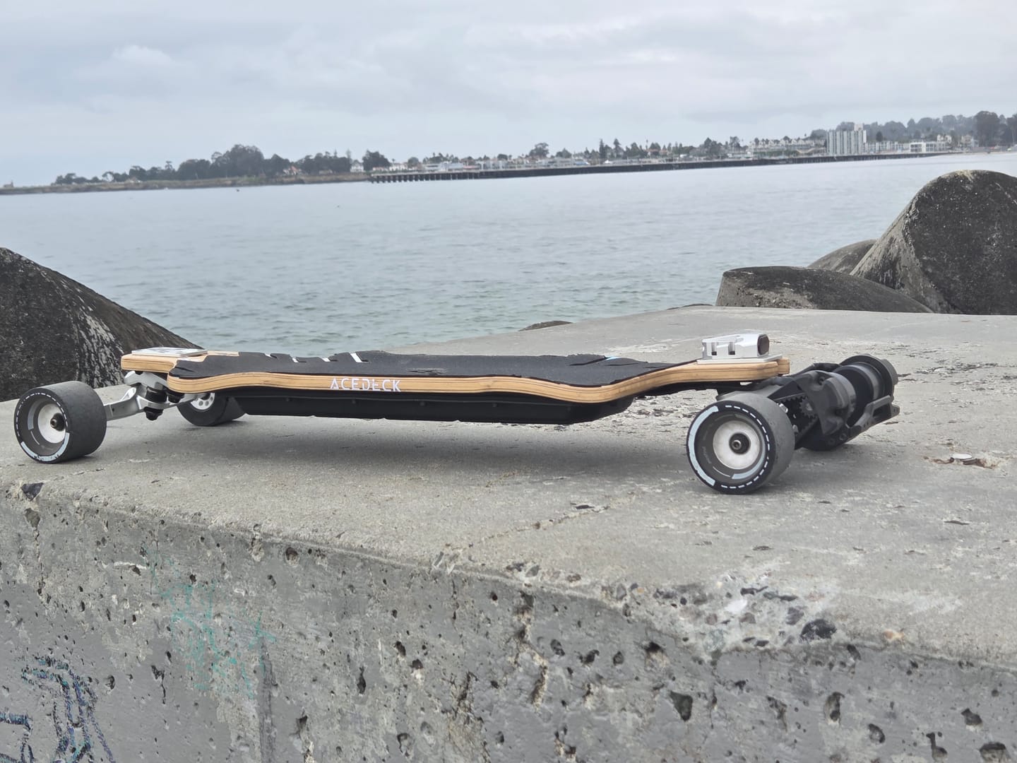Customer photo review of Acedeck® Stella S3 Breeze Electric Longboard-Powerful& Long Range