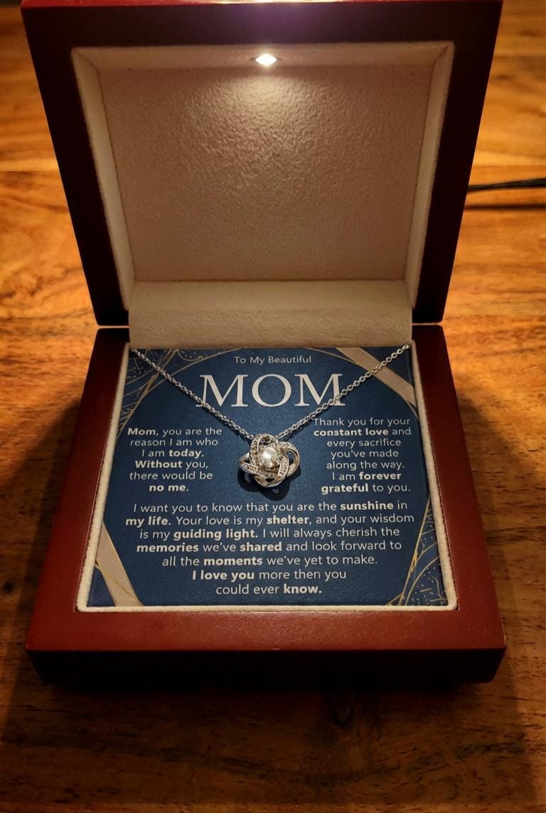 Customer photo review of To My Beautiful Mom - Love Knot Necklace