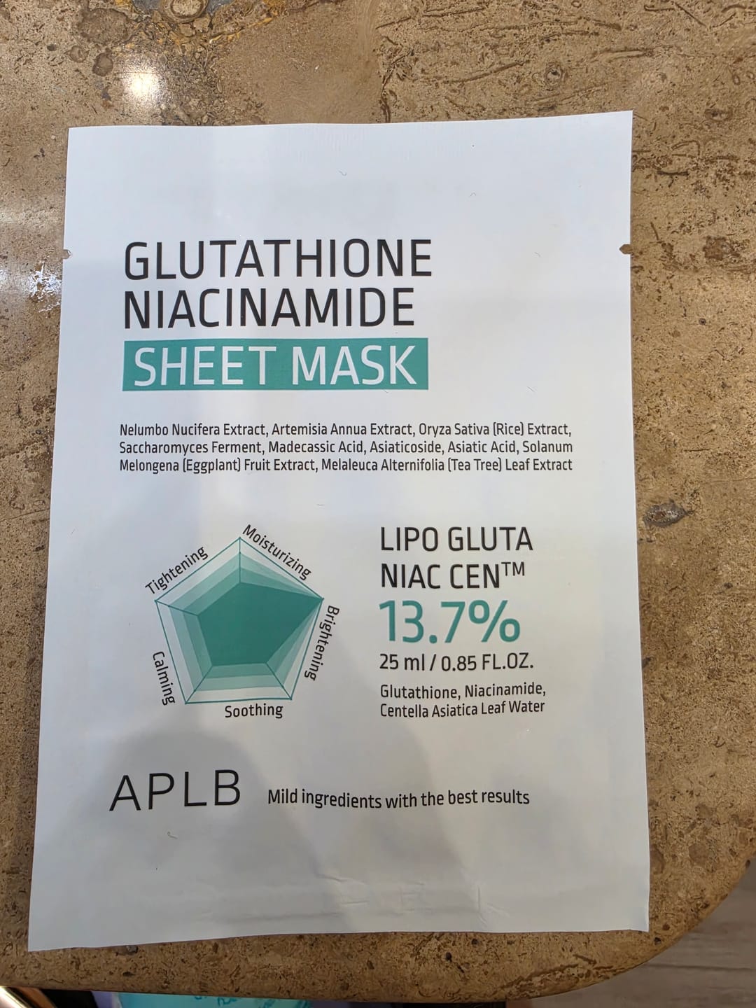 Customer photo review of Шийт маска за лице с глутатион и ниацинамид APLB Glutathione Niacinamide Sheet Mask