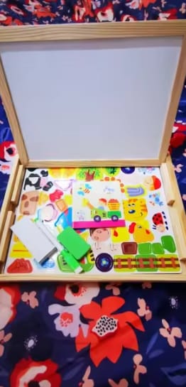 Customer photo review of Zeichentafel Kinder 2in1 | Magnettafel und Kreidetafel
