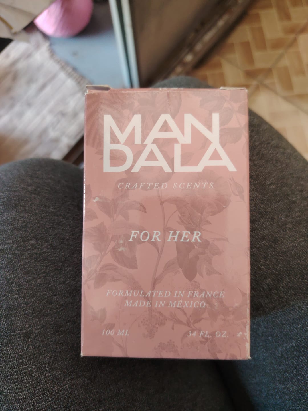 Customer photo review of M.005- Inspirado en La Vie Est Belle