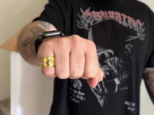 Customer photo review of 15mm Hali'a Heirloom Tapered Initial Ring