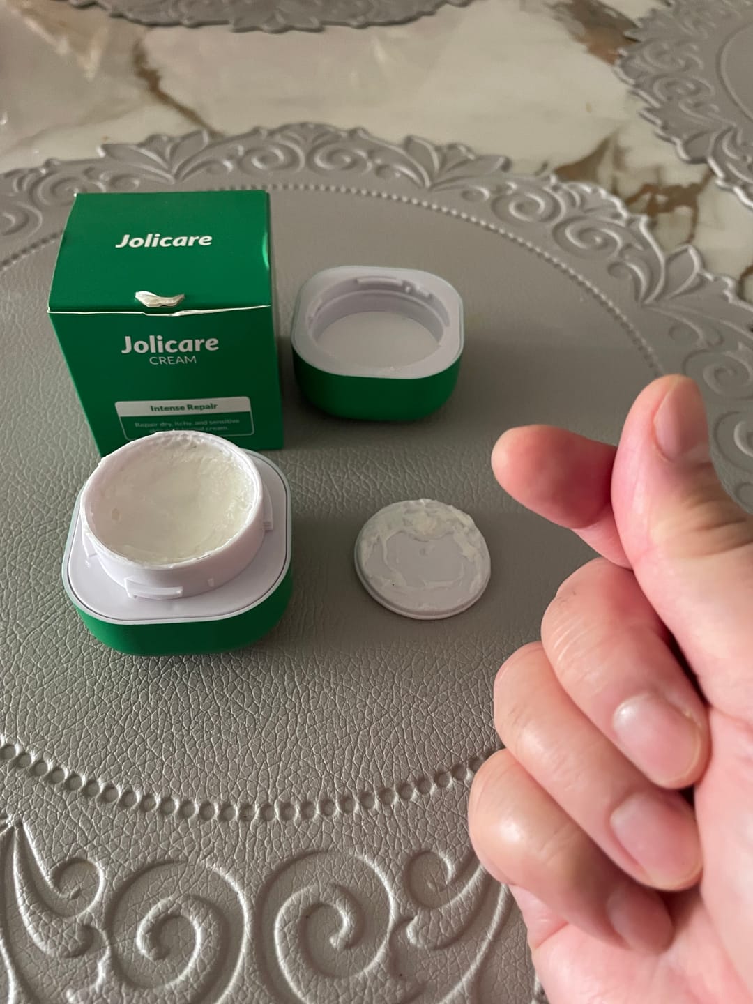 Customer photo review of Jolicare Cream
