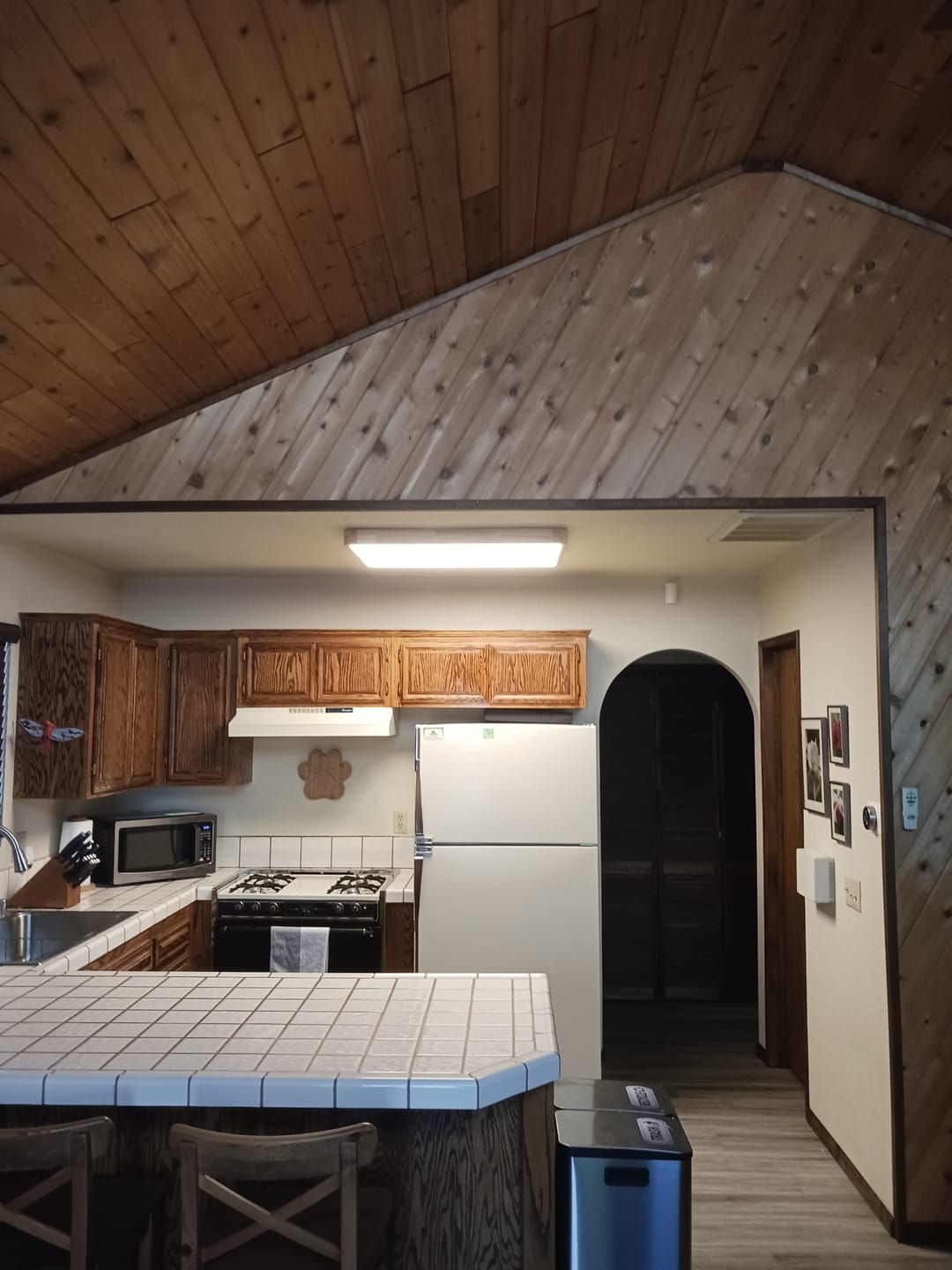 Customer photo review of Rectangle Wooden Dimmable LED Flush Mount Ceiling Light