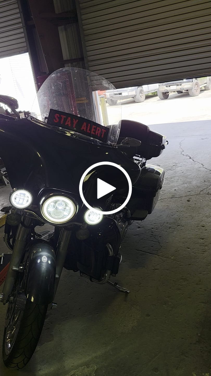Customer video review of Moto Eyes - Animated Moto Eyes