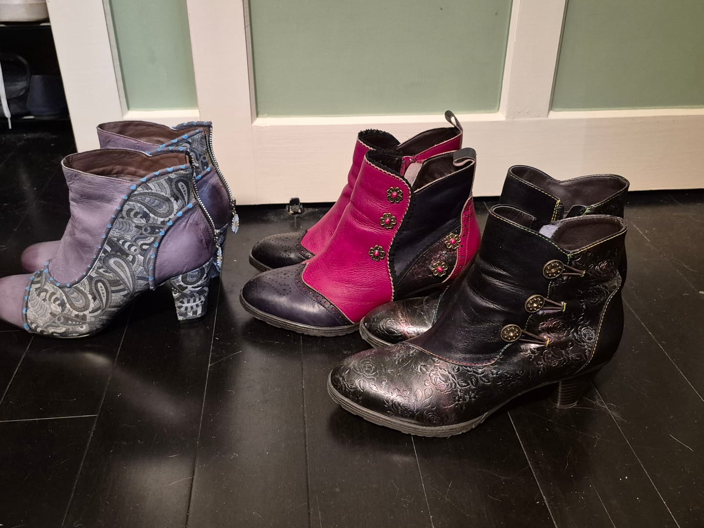 Customer photo review of Noble Rose Embroidered Ankle Boots