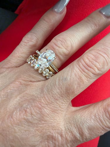 Customer photo review of 3PC 4.0Ct Oval Cut Wedding Ring Set Travel Ring For Her With Two Classic Wedding Bands