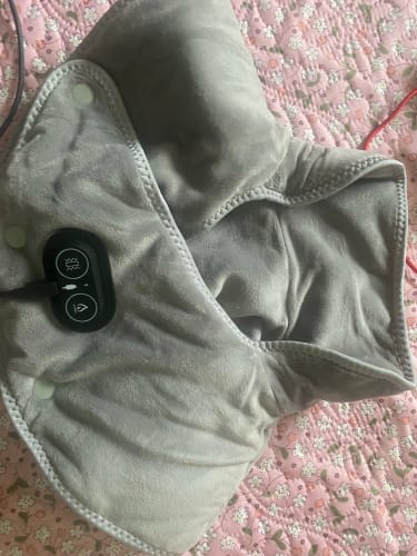Customer photo review of Collier Cervical Chauffant Massant Électrique