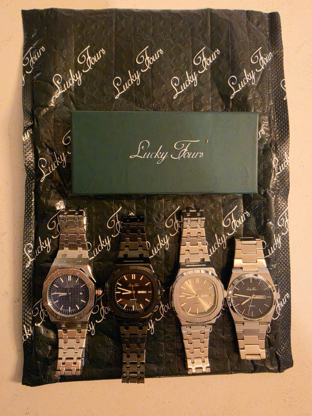 Customer photo review of Lucky Fours® Brone