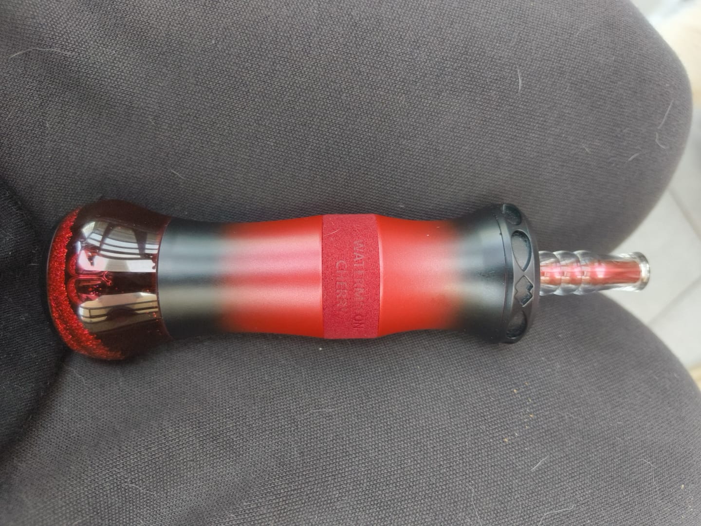 Customer photo review of Al Fakher Crown Bar – E-Hose X 60K – 0.6% Nicotine – Disposable Vape / Hookah