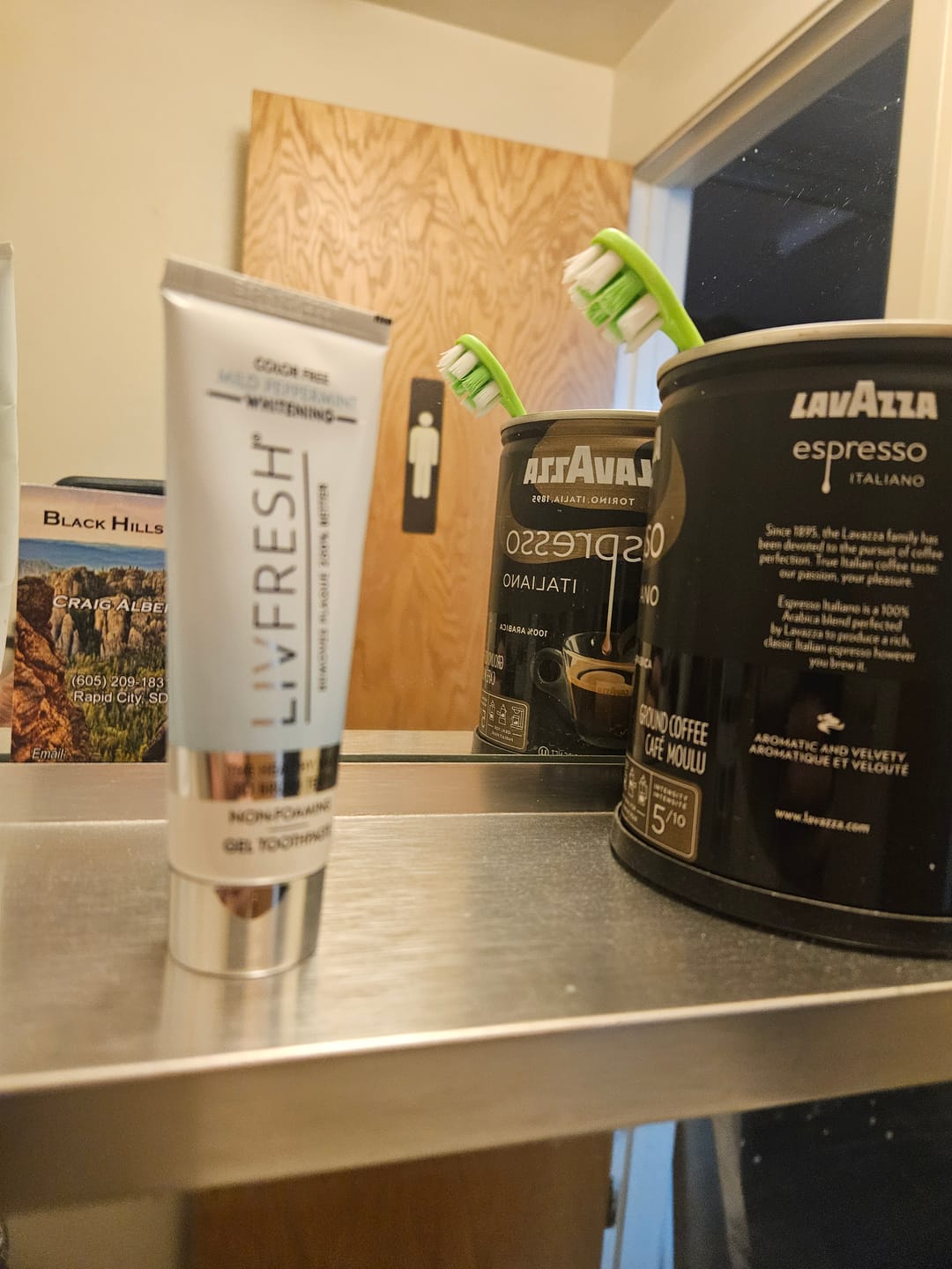 Customer photo review of LIVFRESH Mild Peppermint Gel Toothpaste - 4 Pack - FERMAT