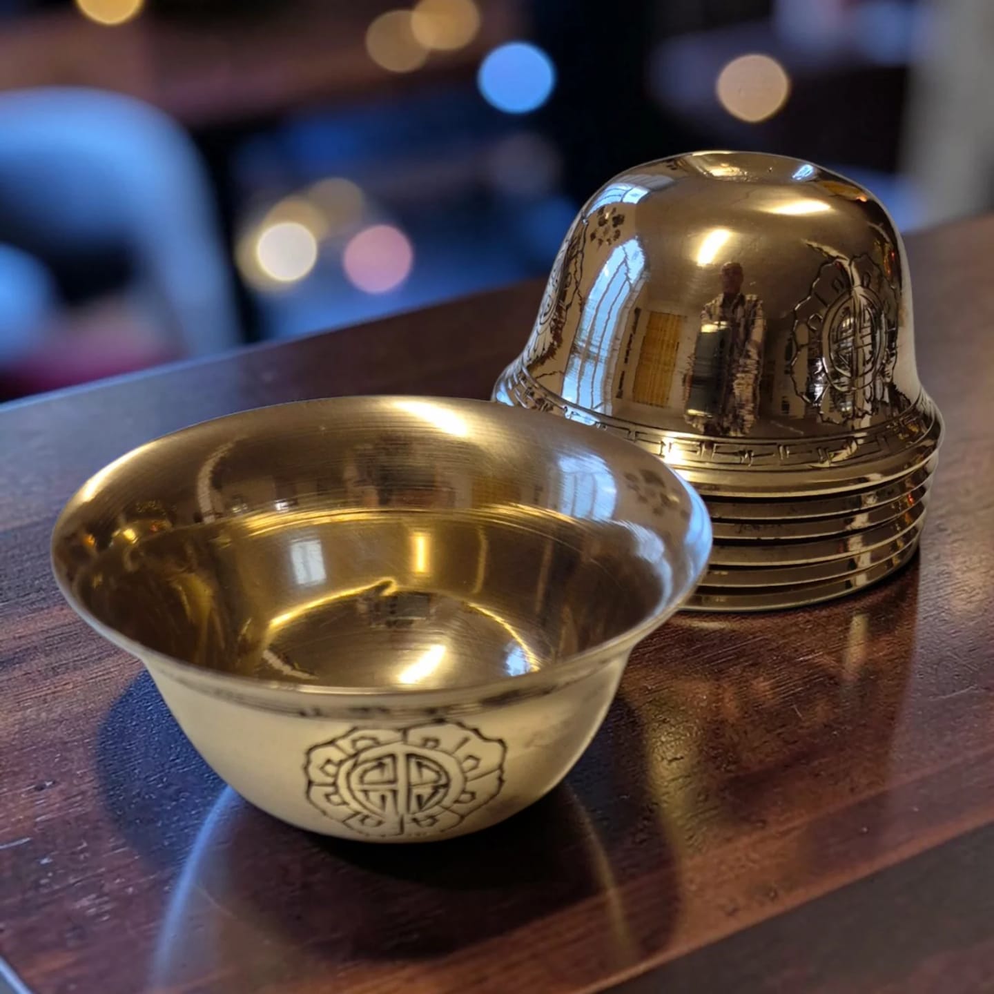 Customer photo review of Sept Bols à Offrande d'Eau