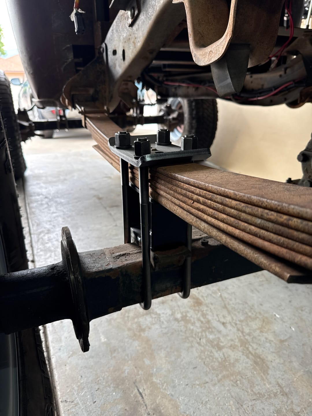 Customer photo review of 5/8 Inch Diameter U-Bolts - Square