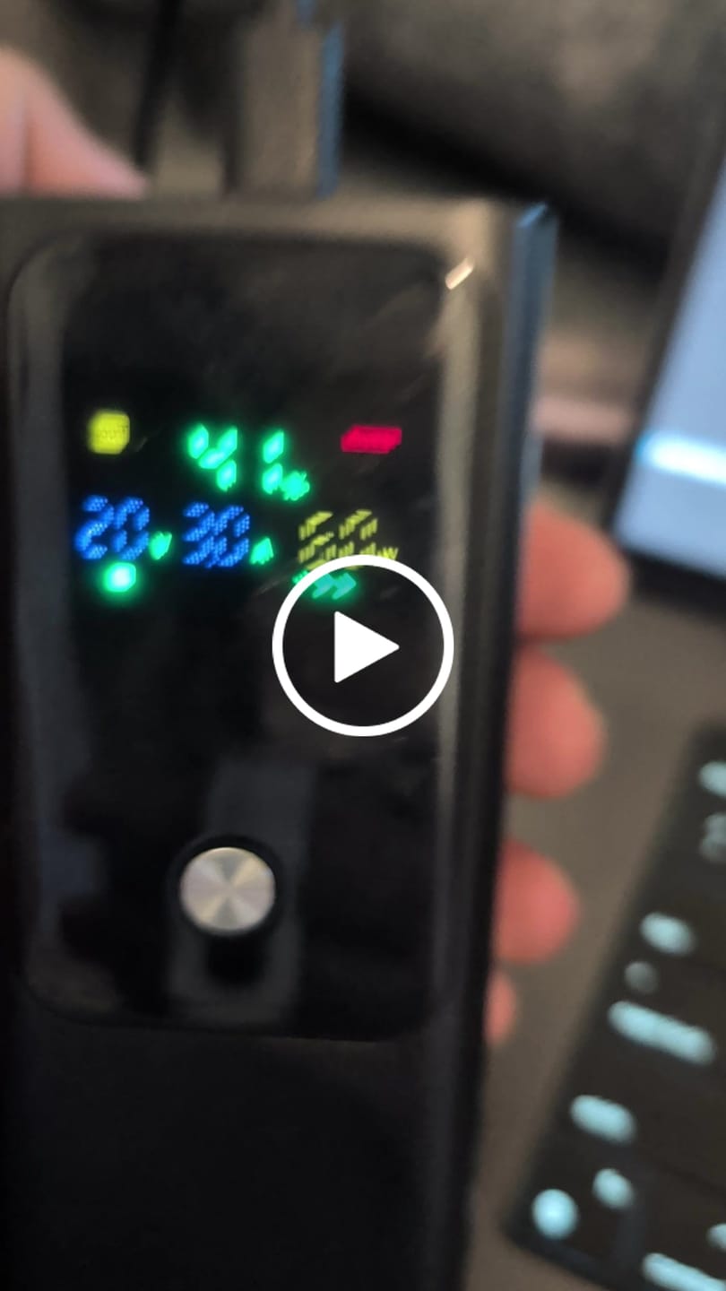 Customer video review of 125W 20,000mAH Double Port Powerbank