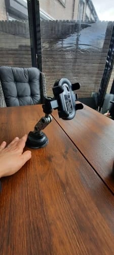 Customer photo review of MountPro 360 — Universal Car Phone Holder & Windshield Mount