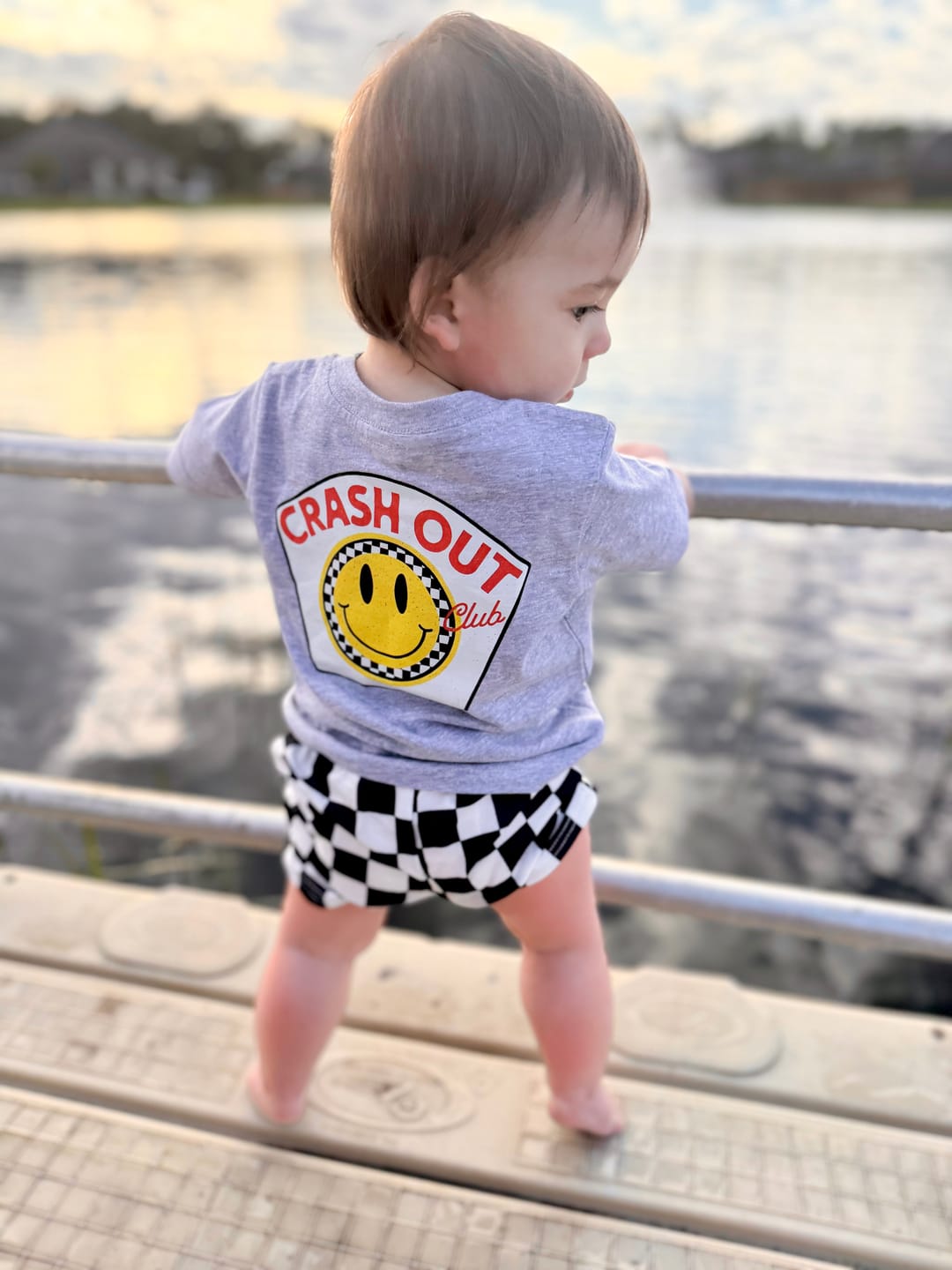 Customer photo review of Crash Out Club | Heather Graphic T-Shirt