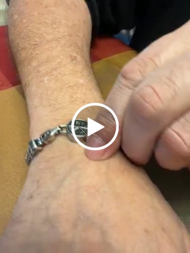 Customer video review of Compass Urn Bracelet