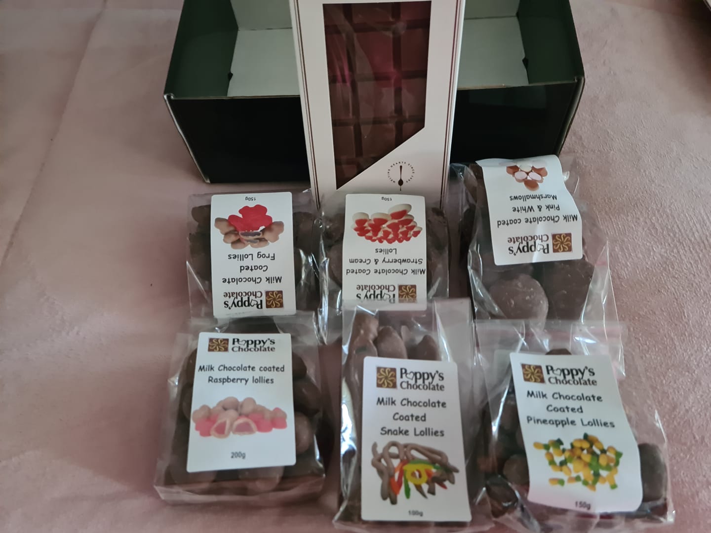 Customer photo review of The Chocolate Dipped Delight Box