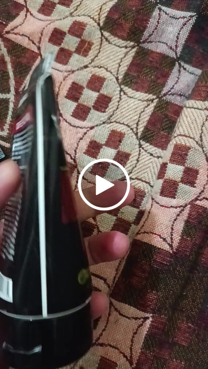 Customer video review of Coffee Face Wash - Revives, Exfoliates & Removes Tan