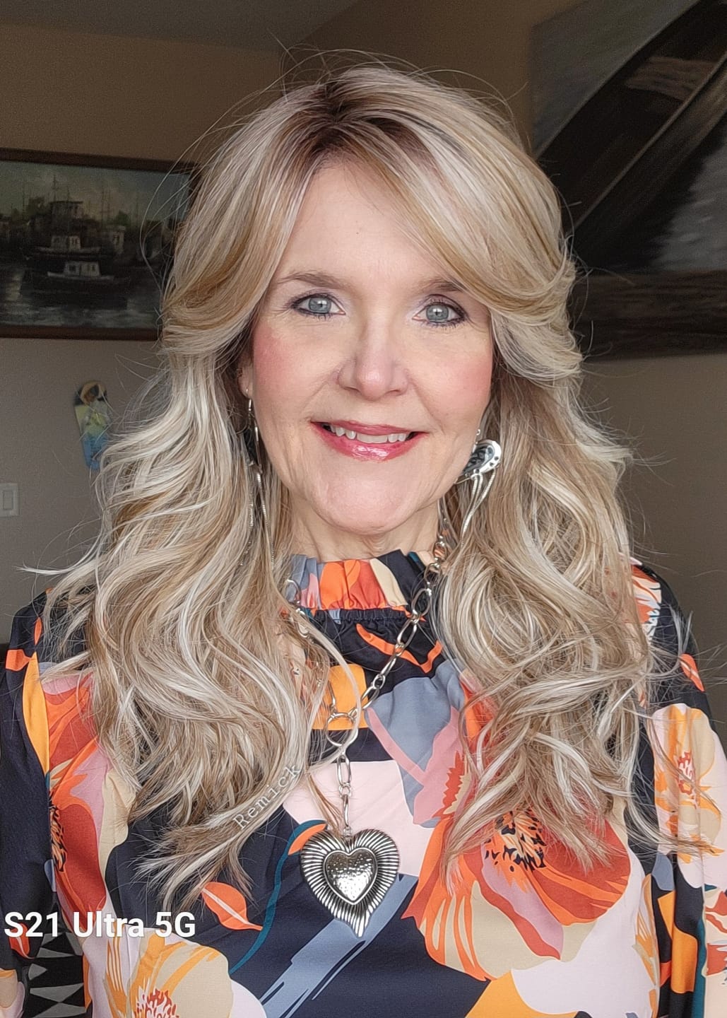 Customer photo review of ALMOST FAMOUS - Neutral Sand Blonde