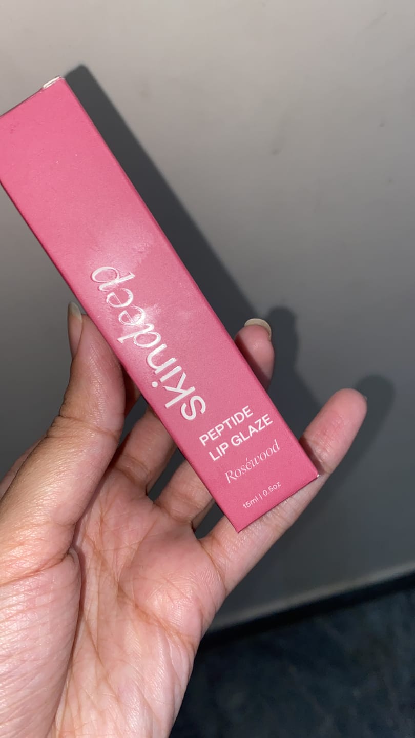 Customer photo review of » Peptide Lip Glaze (100% off)