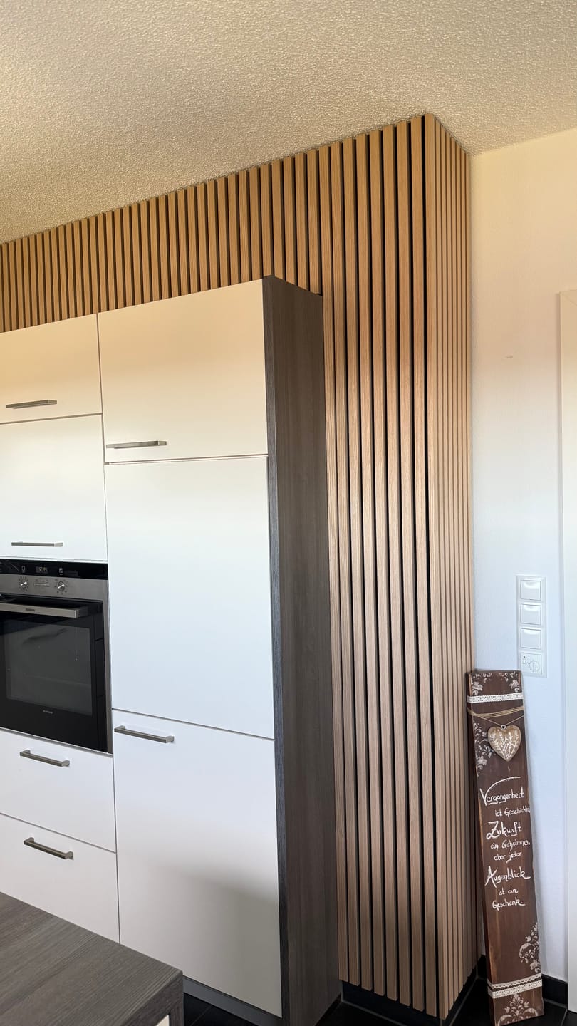Customer photo review of Akustikpaneele Natürliche Eiche | 240 cm x 60 cm | Dreiseitig Echtholzfurnier