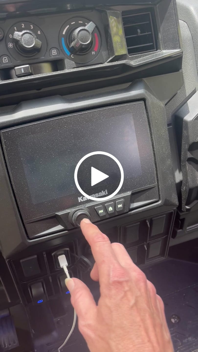 Customer video review of Kawasaki Ridge Crew Interactive Display Audio Kit