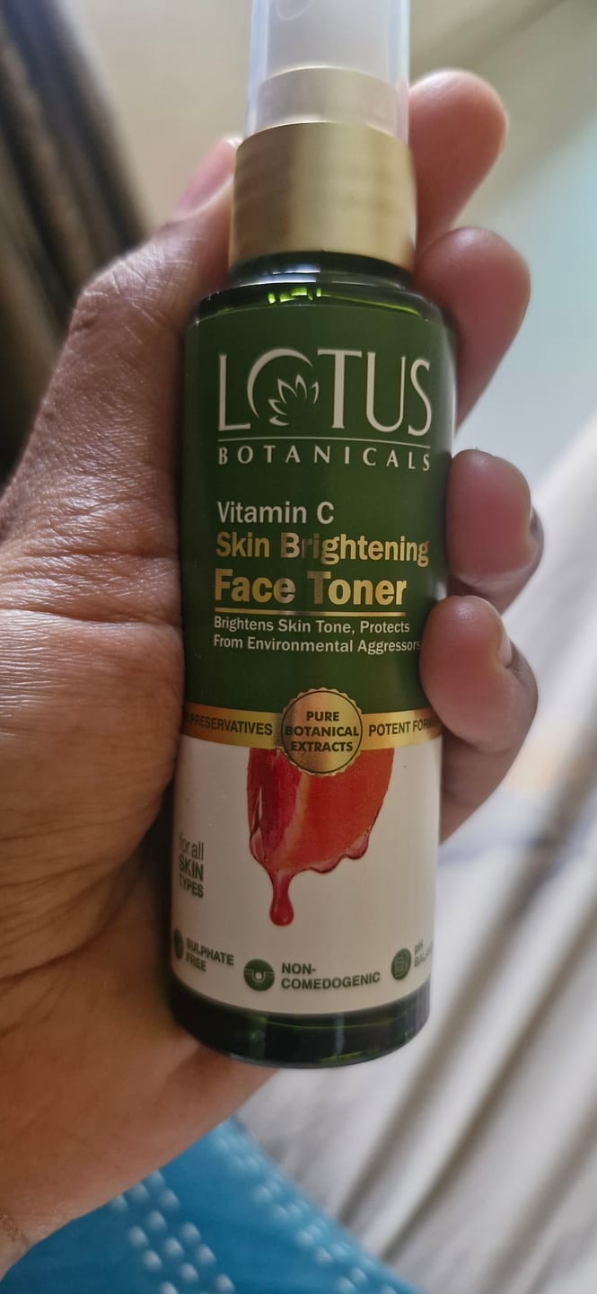 Customer photo review of Vitamin C Skin Brightening Face Toner