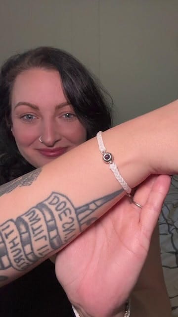 Customer photo review of Personalisiertes Foto-Erinnerungsarmband