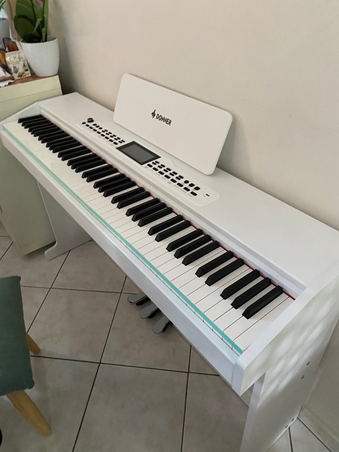 Customer photo review of Donner DDP-95 lesté Piano numérique