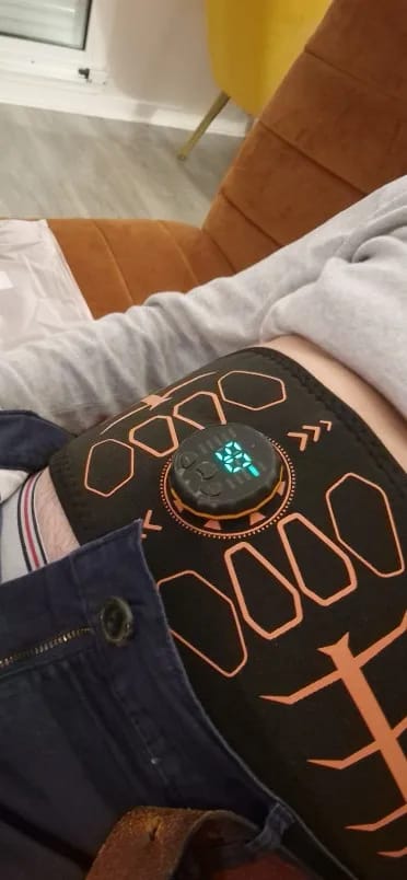 Customer photo review of Ceinture Électrostimulation Stimulateur Abdo