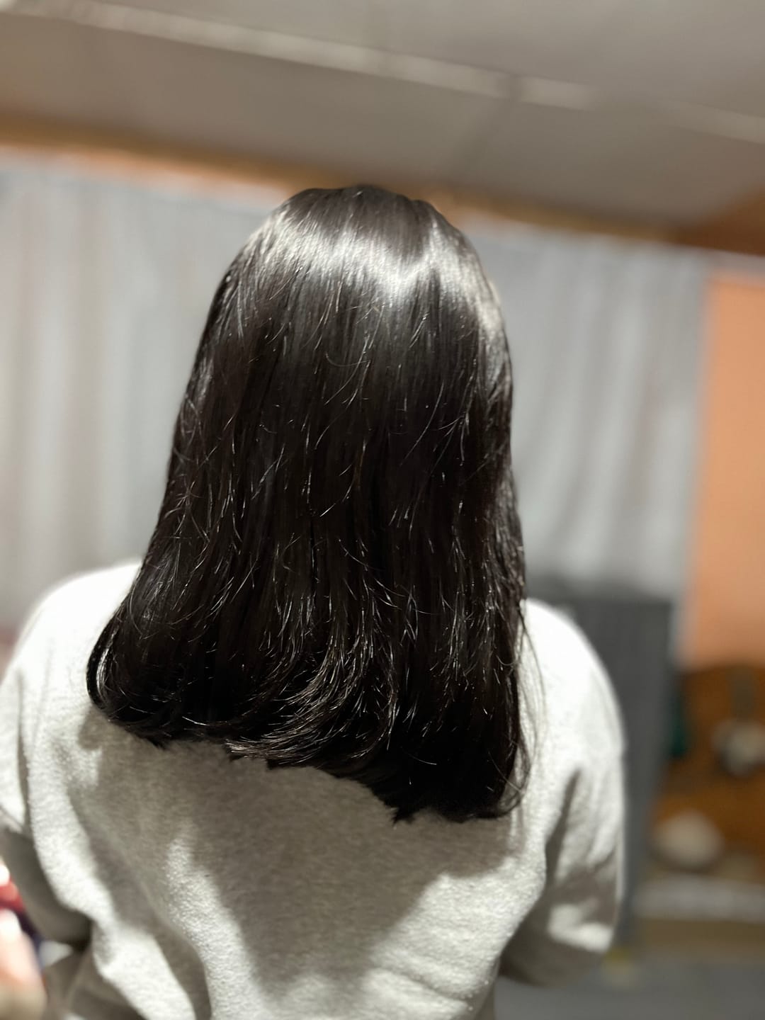 Customer photo review of Double Drawn Full Frontal Human Hair BOB Wig - Stunning and Natural Looking Wig