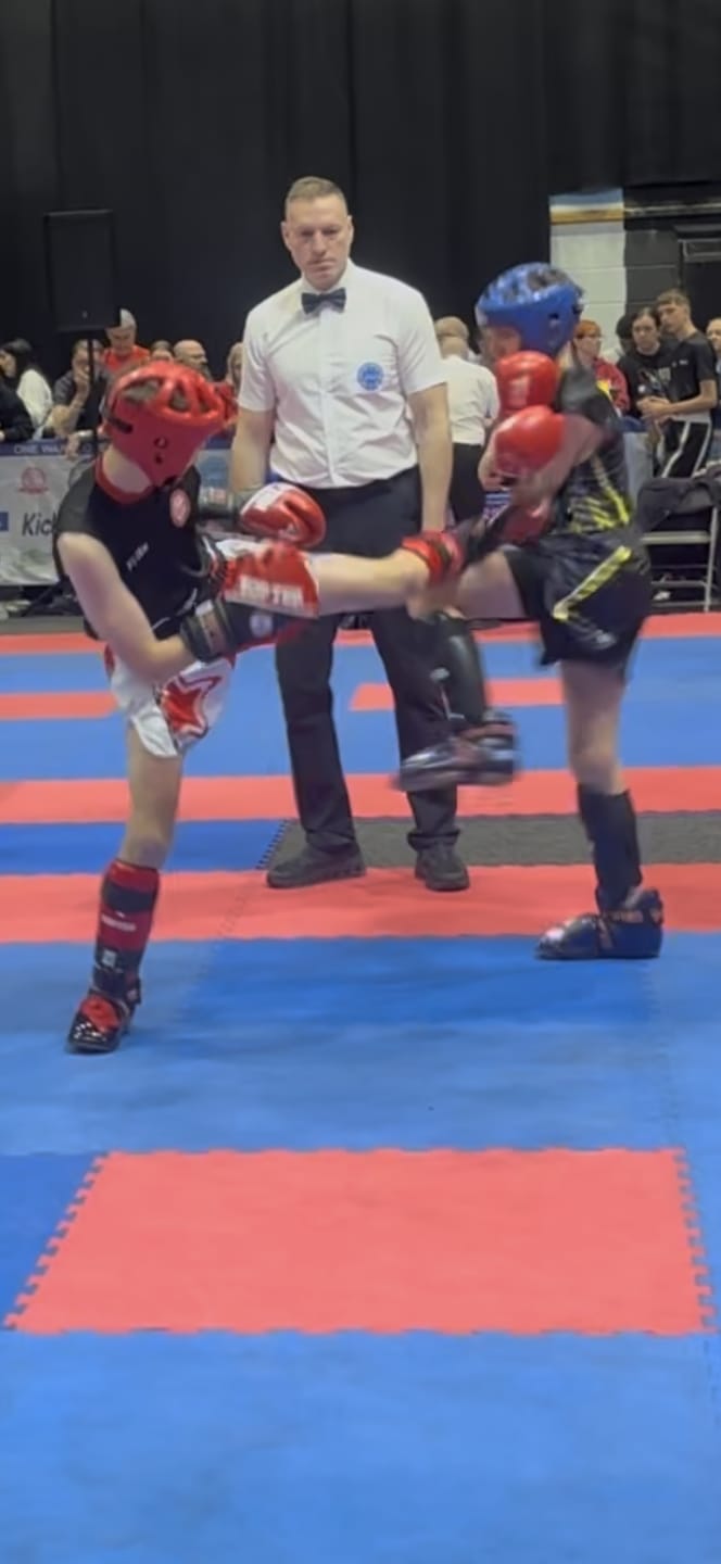 Customer photo review of TOP TEN Kicks "Superlight" for competition