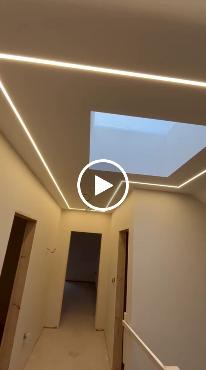 Customer video review of New IP65 -40 Metres Reel 8W 3000K Warm White LED Nano COB Strip Super Length Up to 20 Metres Continuous Run Strip