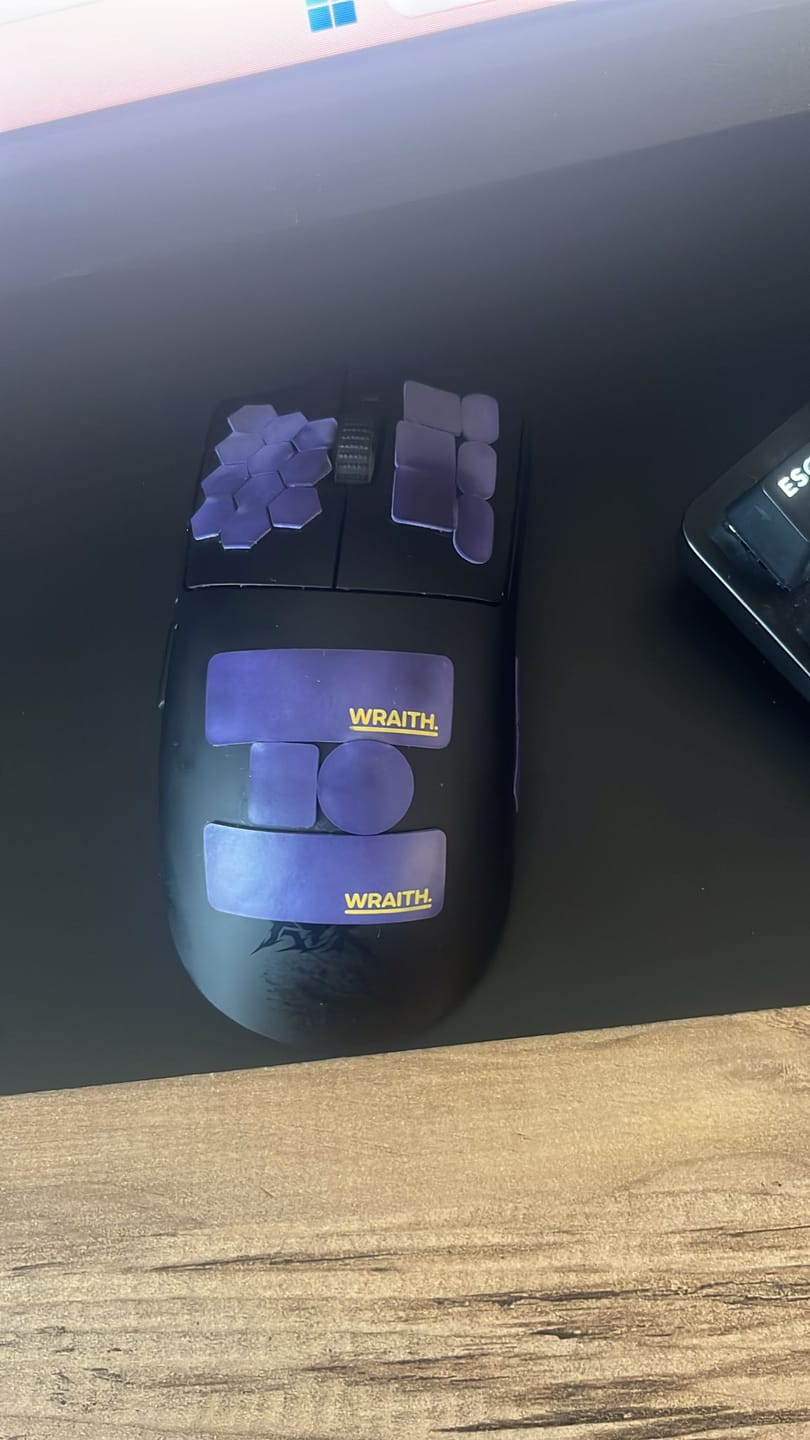 Customer photo review of Universal Kesim Grip Tape V2