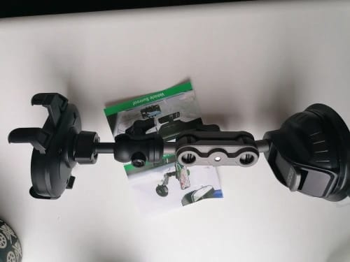 Customer photo review of MountPro 360 — Universal Car Phone Holder & Windshield Mount
