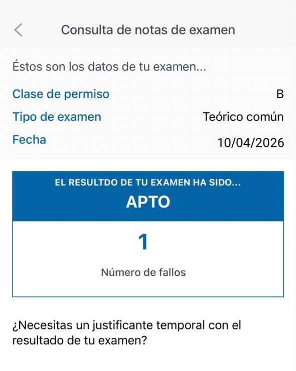 Customer photo review of MÉTODO EASY DRIVE: Guía de Apuntes Permiso B (Actualizada 2026)